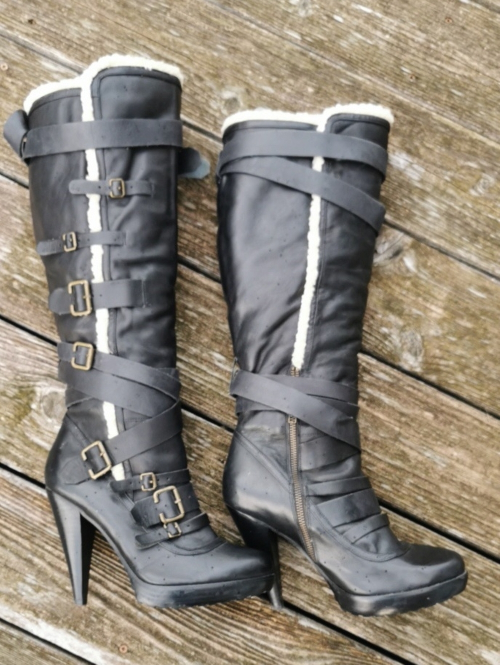 Vintage Y2K ALDO Aviator Leather-Shearling Multi Buckle Knee- High Boots.Size 9